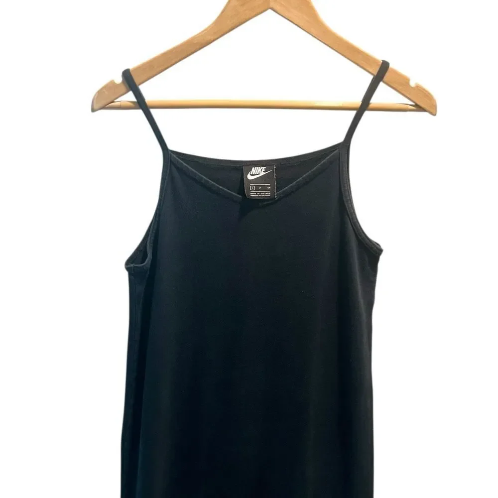 Nike this black